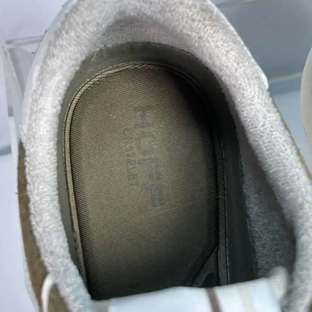 HOFF Metro Grand Central Sneakers Mens 8.5 Olive Green Suede Leather